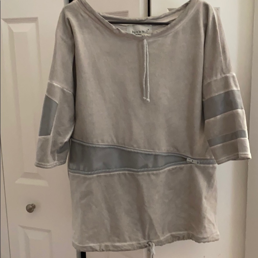 Gray sweater